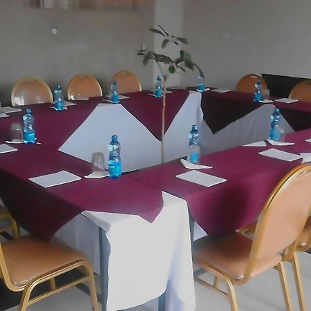 Bison Hotel Nakuru Dış mekan fotoğraf